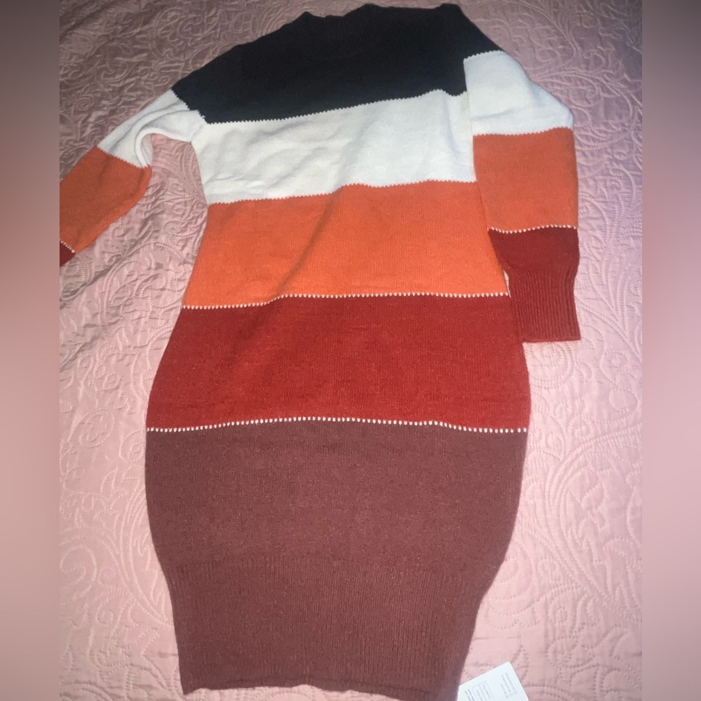Colorblock Bodycon Mini Sweater Dress - Picture 2 of 6